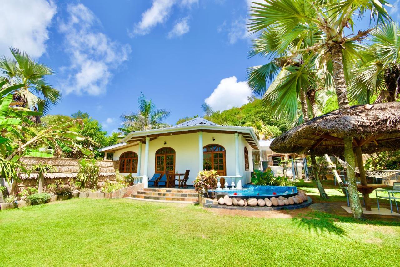 La Petite Maison And Sea Splash Hotel Baie Sainte Anne Exterior foto